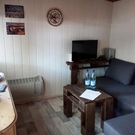 Campeggio Bungalow Direkt Am Kitespot Auf Der Insel Poel